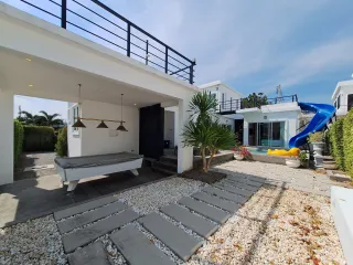 For rent 3 bedrooms villa in Hua Hin, Prachuap Khiri Khan