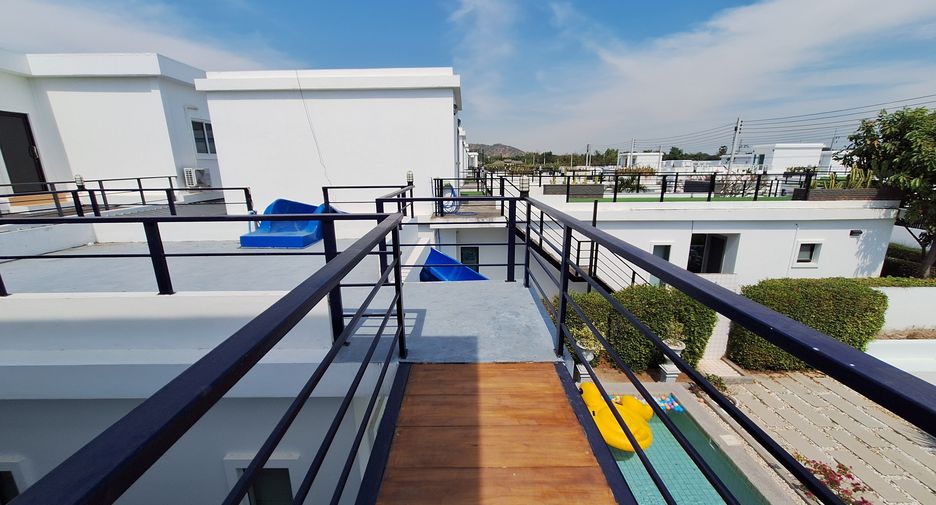 For rent 3 bedrooms villa in Hua Hin, Prachuap Khiri Khan