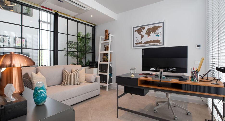For sale 4 bedrooms condo in Thalang, Phuket