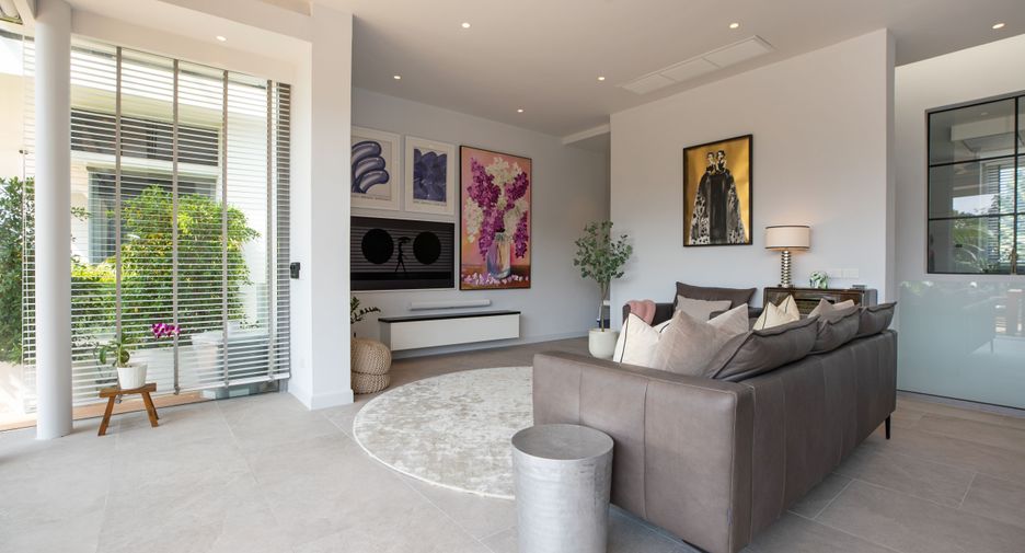 For sale 4 bedrooms condo in Thalang, Phuket