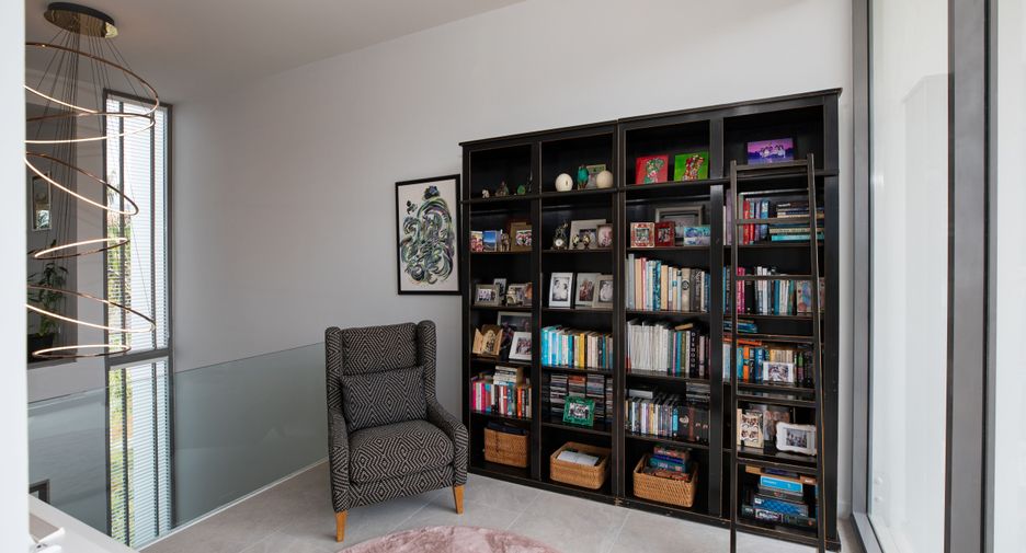 For sale 4 bedrooms condo in Thalang, Phuket