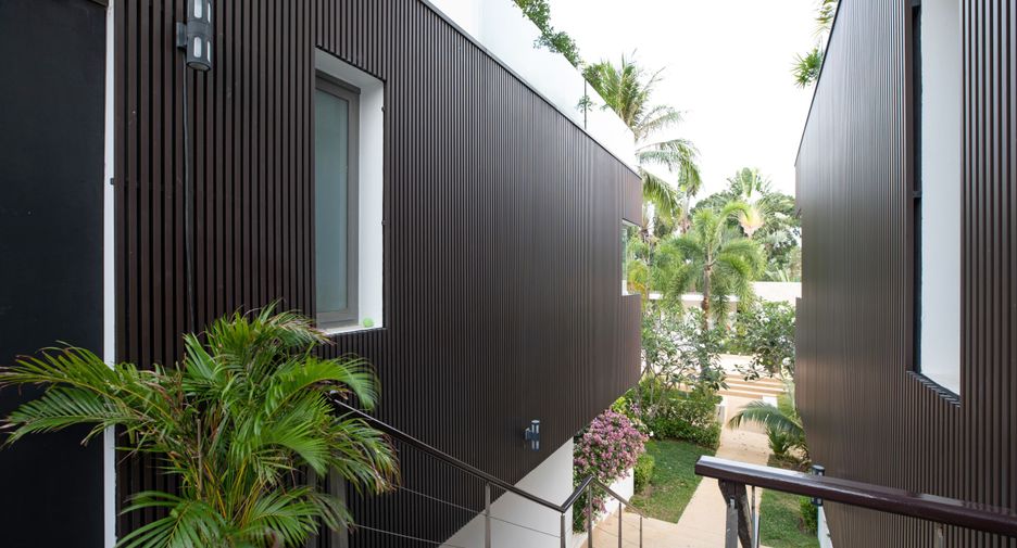 For sale 4 bedrooms condo in Thalang, Phuket