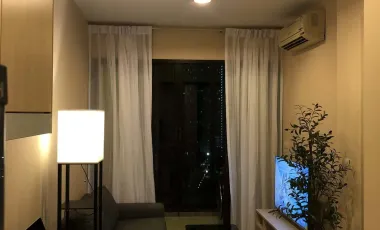 À vendre et à louer studio condo à Huai Khwang, Bangkok
