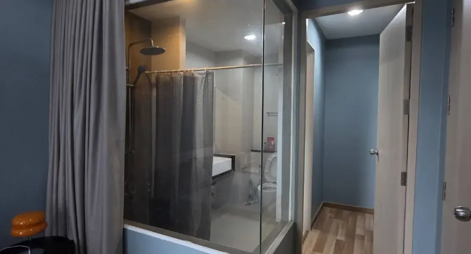 出售 和 出租 1 卧室 公寓 在 Huai Khwang, 曼谷