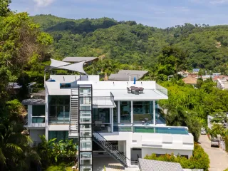 For sale 3 bedrooms villa in Kathu, Phuket