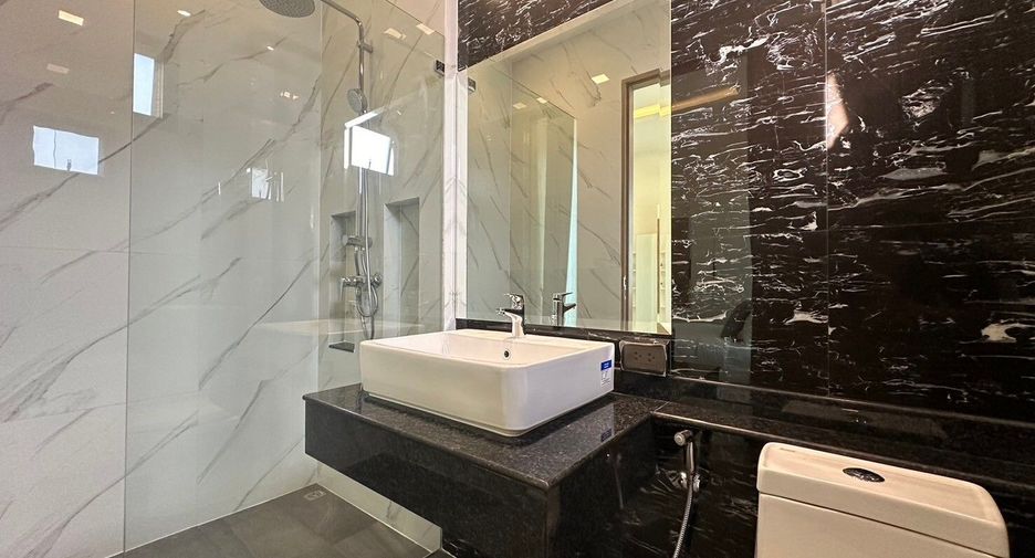 For sale 3 bedrooms villa in Cha Am, Phetchaburi