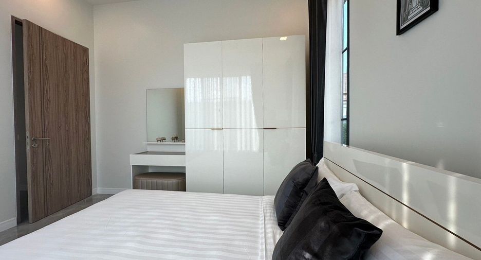 For sale 3 bedrooms villa in Cha Am, Phetchaburi