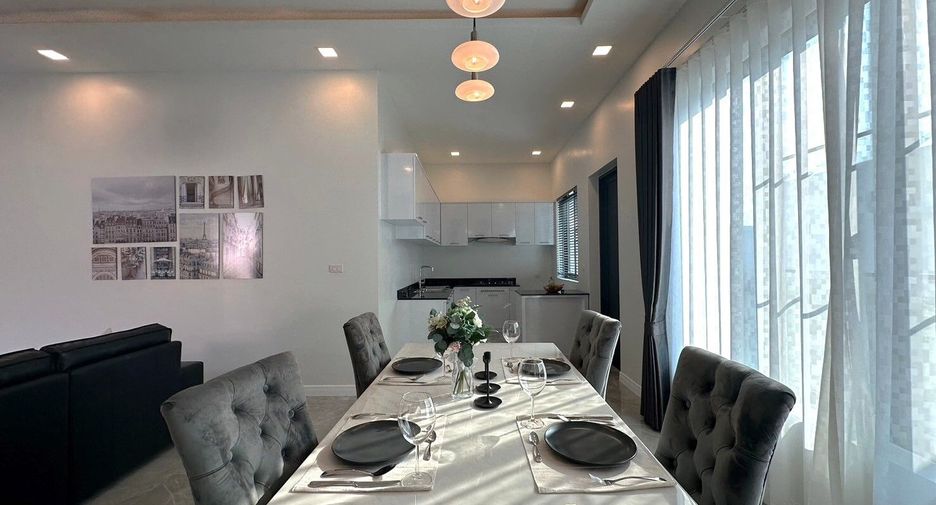 For sale 3 bedrooms villa in Cha Am, Phetchaburi