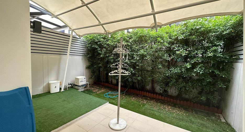 For rent 3 bedrooms townhouse in Thalang, Phuket