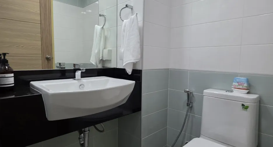 For sale そして for rent スタジオ condo in Sattahip, Chonburi