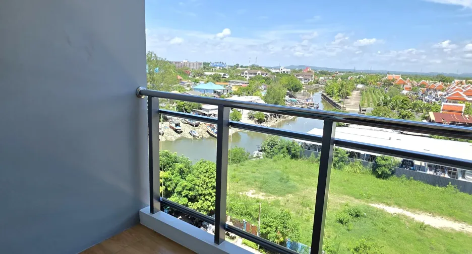 For sale そして for rent スタジオ condo in Sattahip, Chonburi
