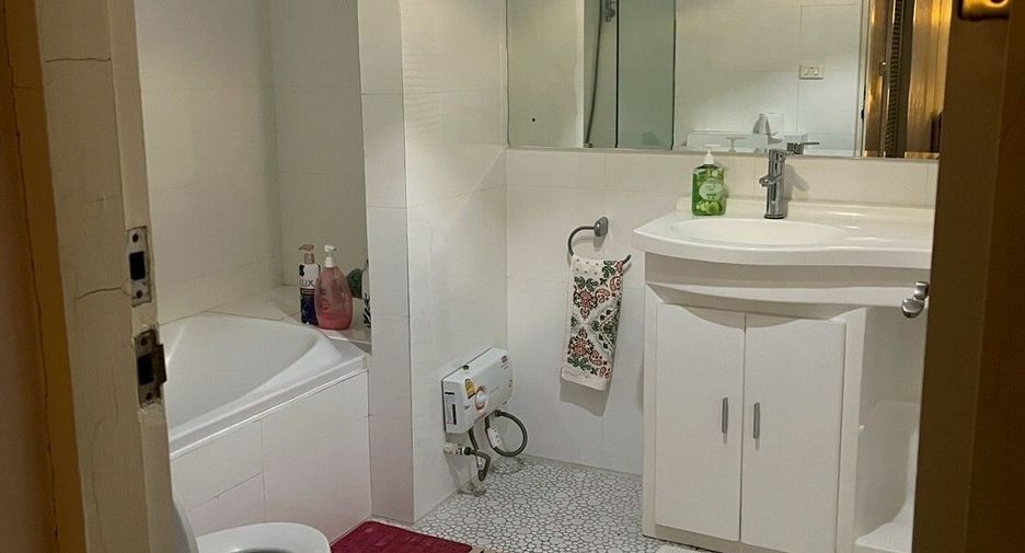 For sale 5 ベッドルーム condo in Rat Burana, Bangkok