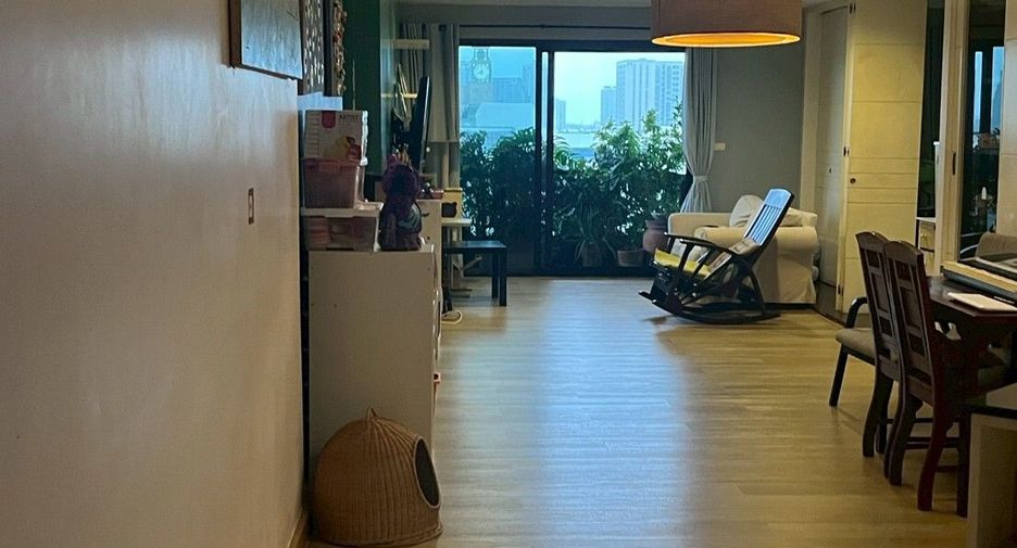For sale 5 ベッドルーム condo in Rat Burana, Bangkok