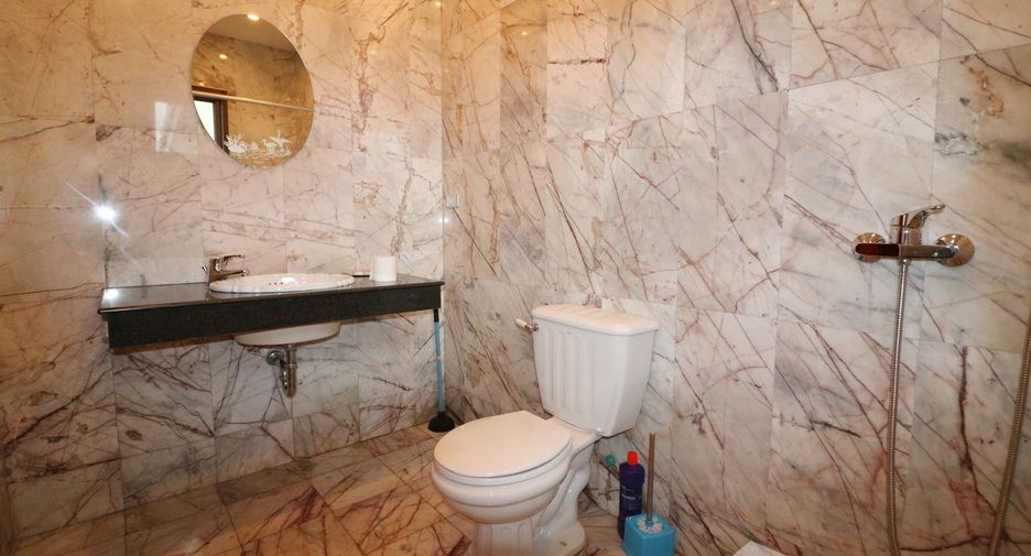Haus zum Kauf mit 3 Zimmer in Mueang Udon Thani, Udon Thani