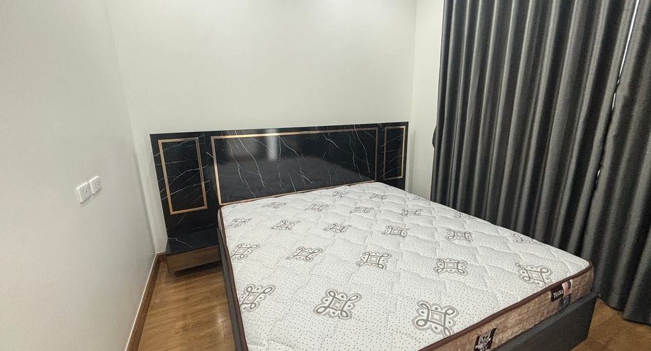 For rent 3 bedrooms townhouse in Mueang Chiang Mai, Chiang Mai