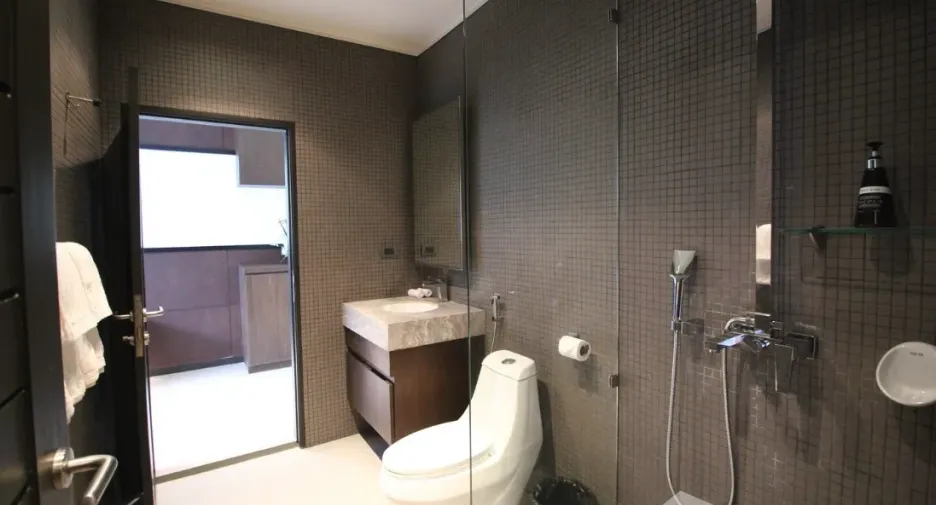 For sale 2 bedrooms condo in Kathu, Phuket