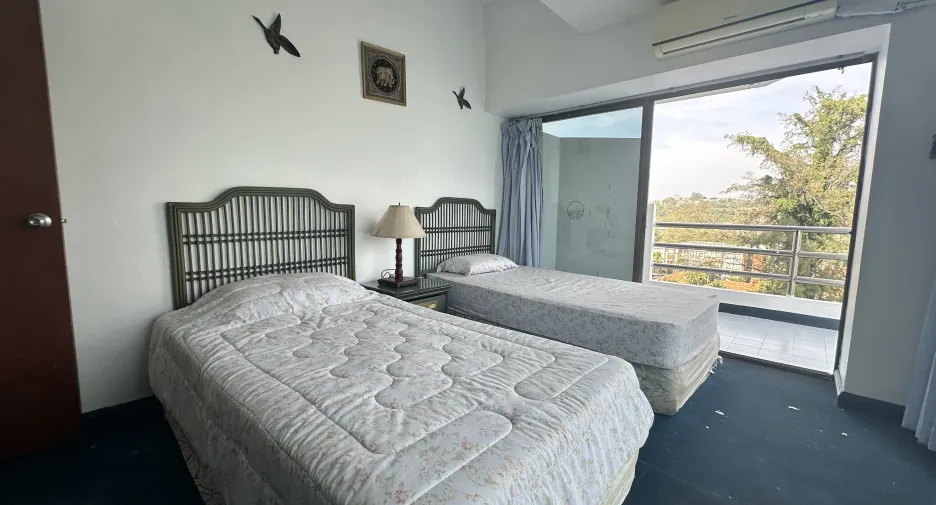 For sale 2 ベッドルーム condo in Hua Hin, Prachuap Khiri Khan