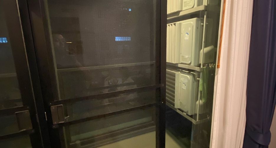 Продажа 2 спальни кондо в Банг Капи, Бангкок