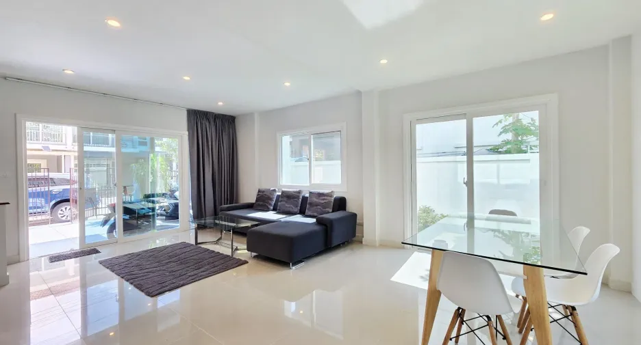 Reihenhaus zur Miete mit 3 Zimmer in Thalang, Phuket