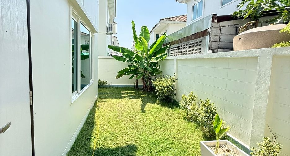 For rent 3 bedrooms townhouse in Thalang, Phuket