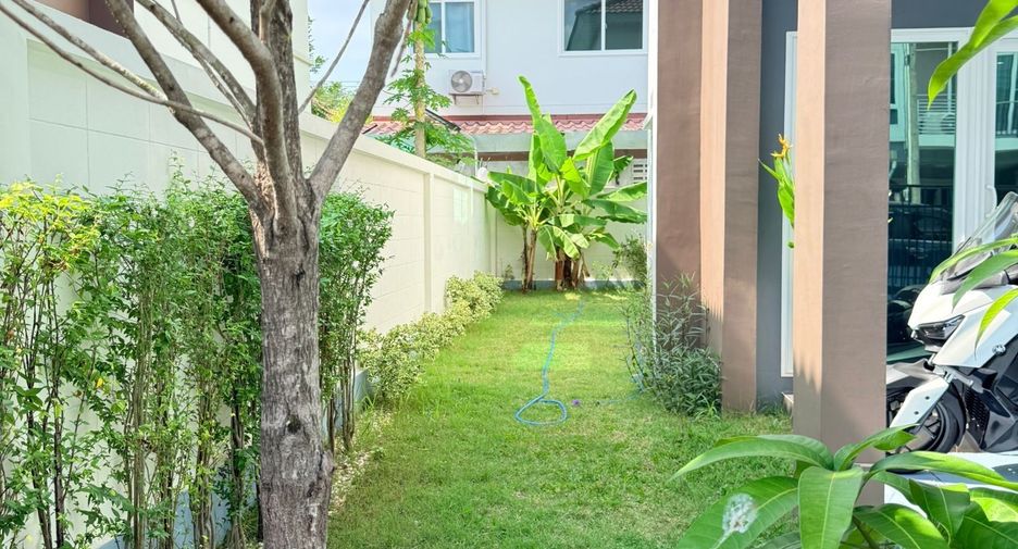 For rent 3 bedrooms townhouse in Thalang, Phuket