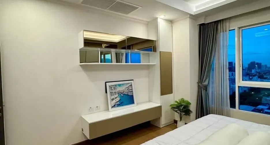 For sale and for rent 1 bed condo in Ratchathewi, Bangkok
