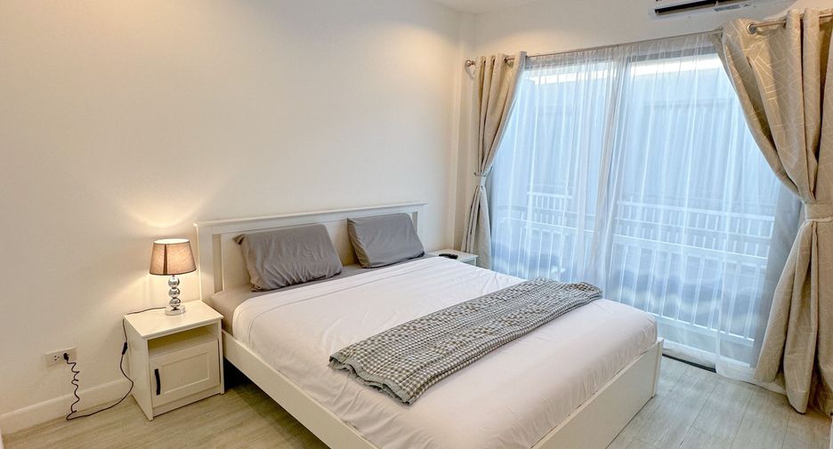 For sale and for rent 3 bedrooms townhouse in Thalang, Phuket