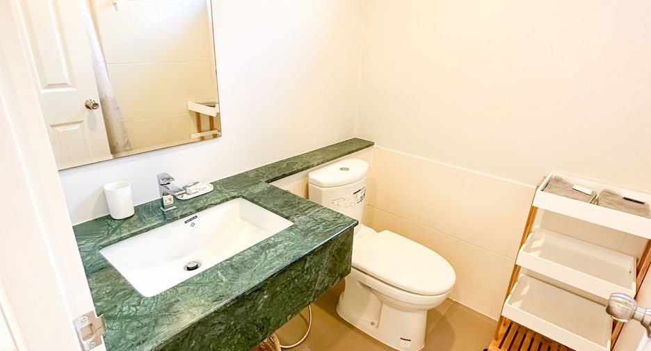 For sale and for rent 3 bedrooms townhouse in Thalang, Phuket