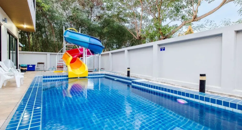 For rent 4 ベッドルーム villa in Hua Hin, Prachuap Khiri Khan