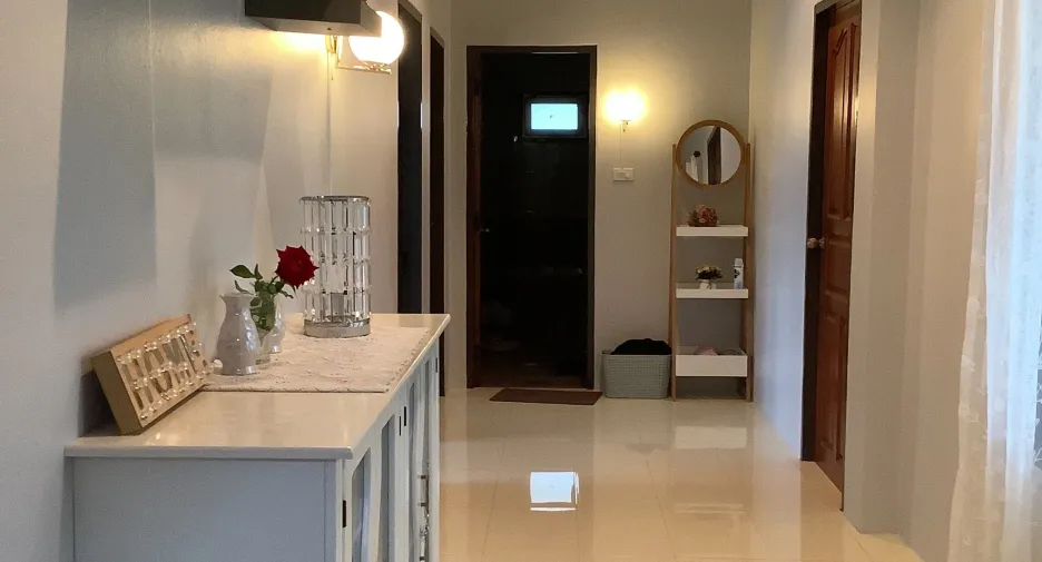 For rent 3 bedrooms villa in Hua Hin, Prachuap Khiri Khan