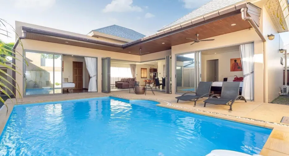 For sale 2 bedrooms villa in Mueang Phuket, Phuket