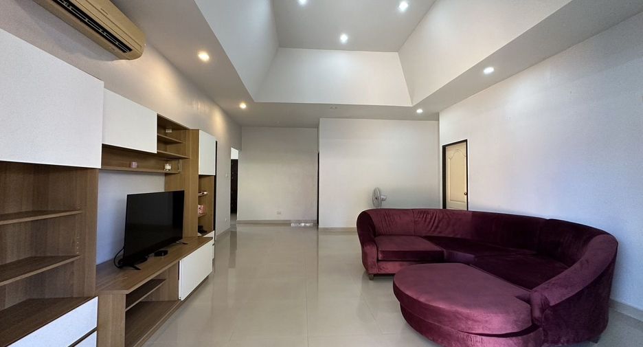 For sale and for rent 3 bedrooms house in Bang Lamung, Chonburi