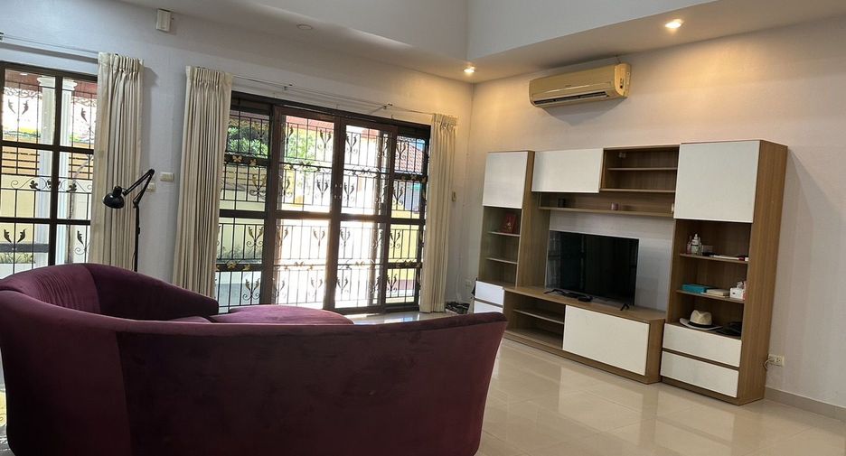 For sale and for rent 3 bedrooms house in Bang Lamung, Chonburi