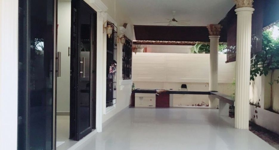 For sale and for rent 3 bedrooms house in Bang Lamung, Chonburi