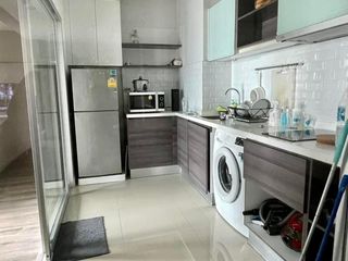 For sale 3 bedrooms condo in Sathon, Bangkok