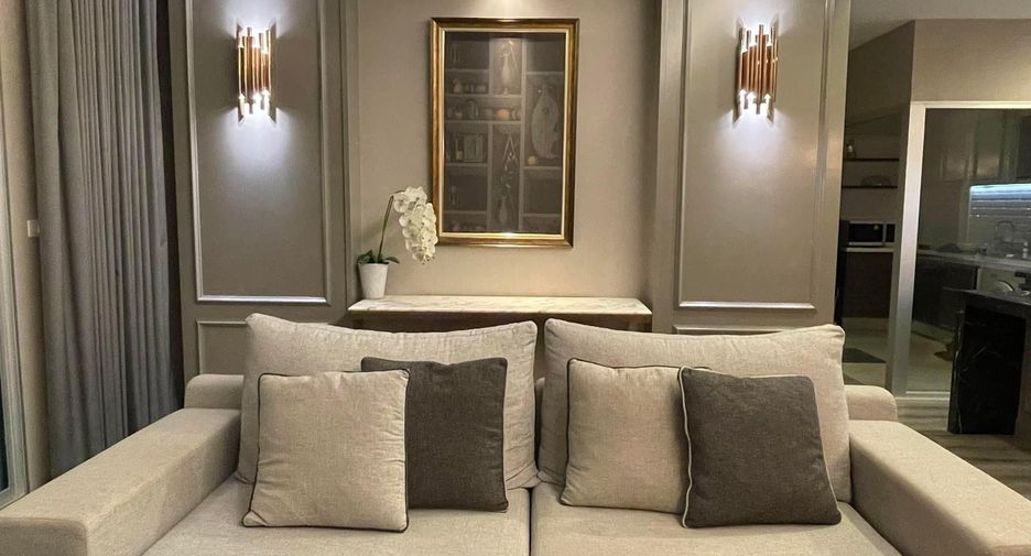 For sale 3 bedrooms condo in Sathon, Bangkok