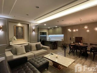 For sale 3 bedrooms condo in Sathon, Bangkok