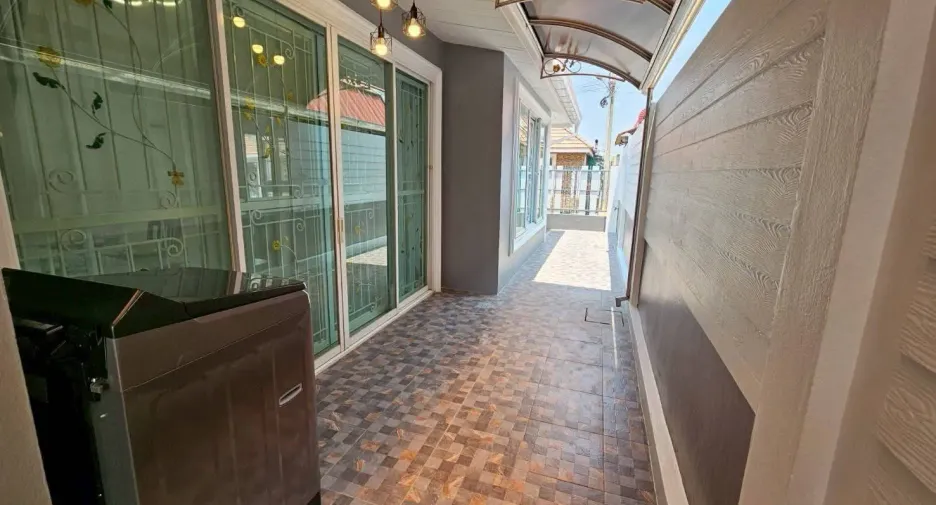 For rent 3 bedrooms house in Bang Lamung, Chonburi