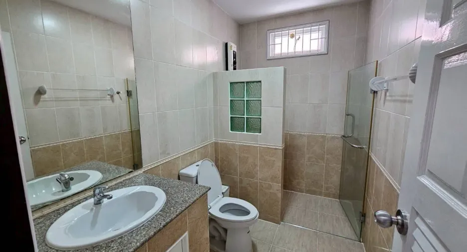 For rent 3 bedrooms house in Bang Lamung, Chonburi