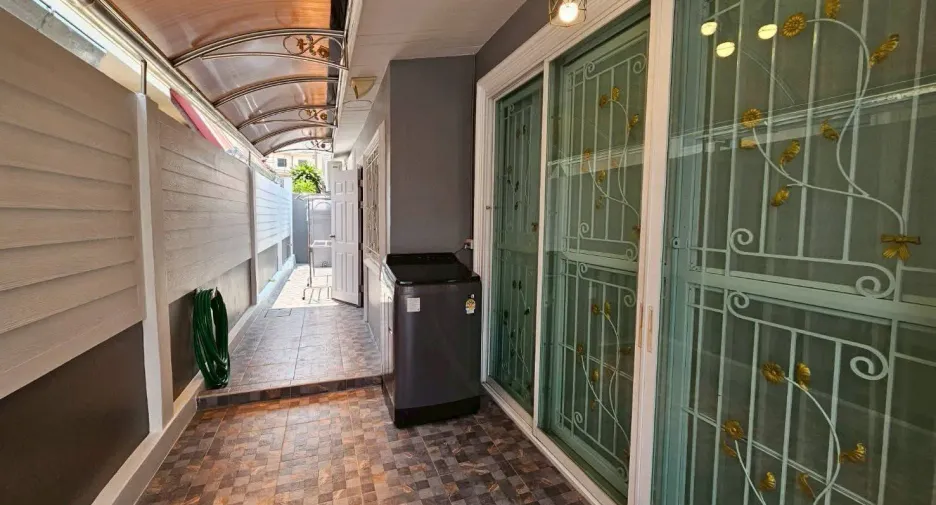 For rent 3 bedrooms house in Bang Lamung, Chonburi