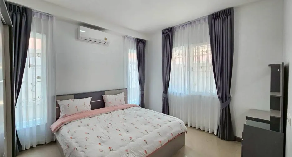 For rent 3 bedrooms house in Bang Lamung, Chonburi