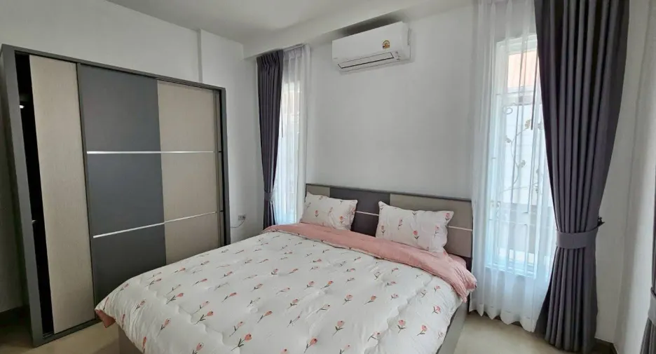 For rent 3 bedrooms house in Bang Lamung, Chonburi