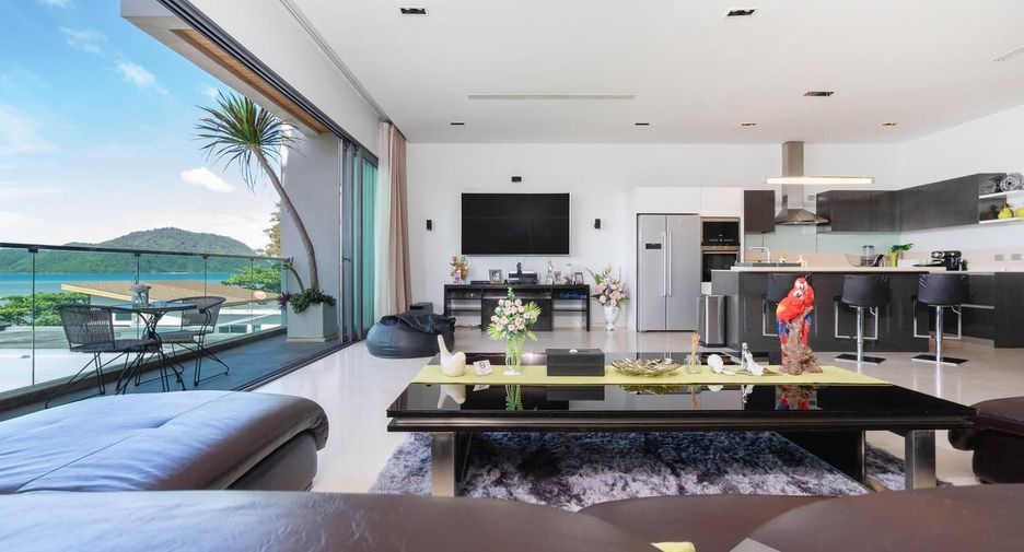 For rent 5 bedrooms villa in Mueang Phuket, Phuket