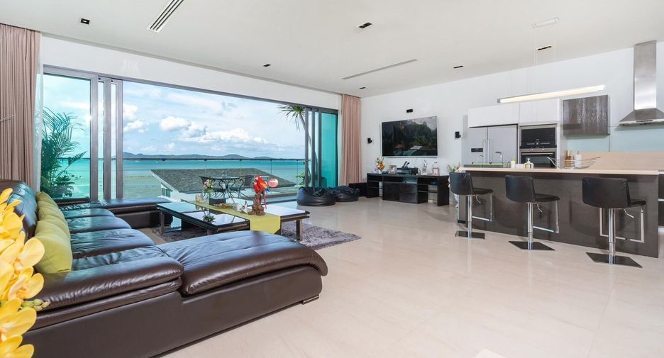 For rent 5 bedrooms villa in Mueang Phuket, Phuket