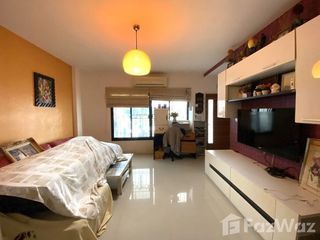 For sale 3 bedrooms townhouse in Prawet, Bangkok