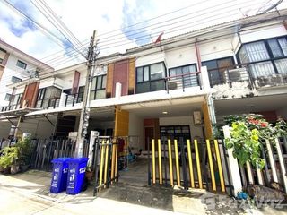 For sale 3 bedrooms townhouse in Prawet, Bangkok