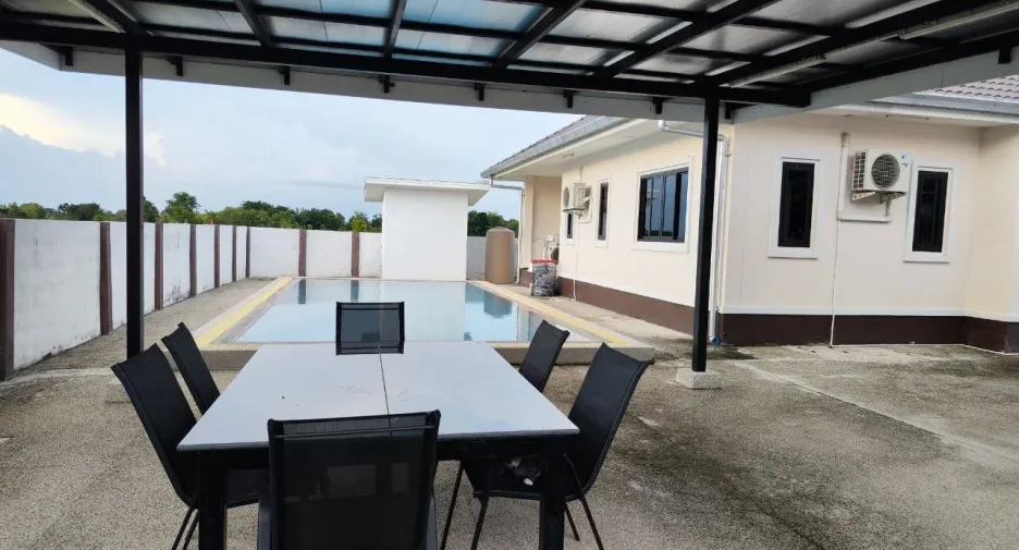 For sale 3 ベッドルーム house in Mueang Surin, Surin
