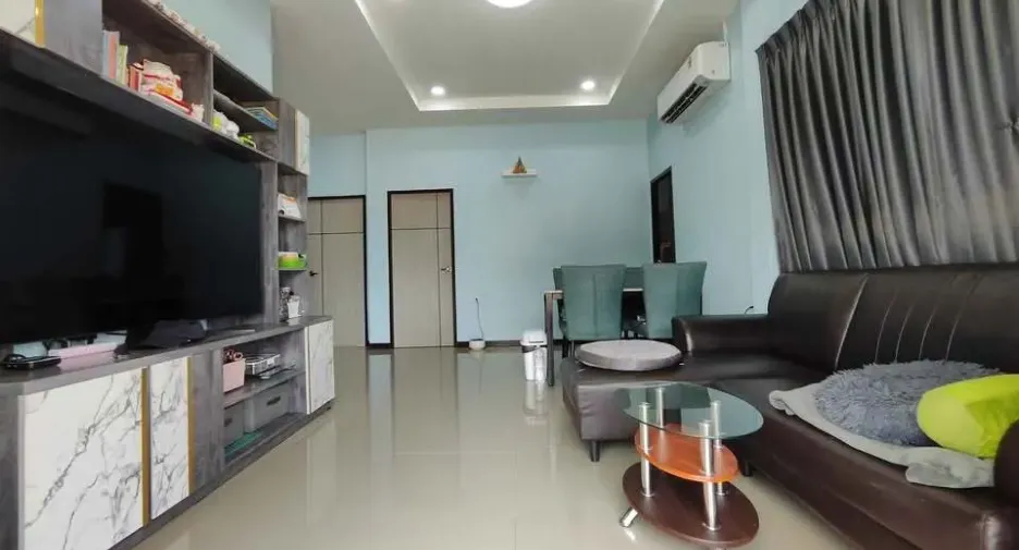 For sale 3 ベッドルーム house in Mueang Surin, Surin