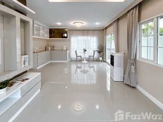 Haus zum Kauf mit 4 Zimmer in Chom Thong, Bangkok