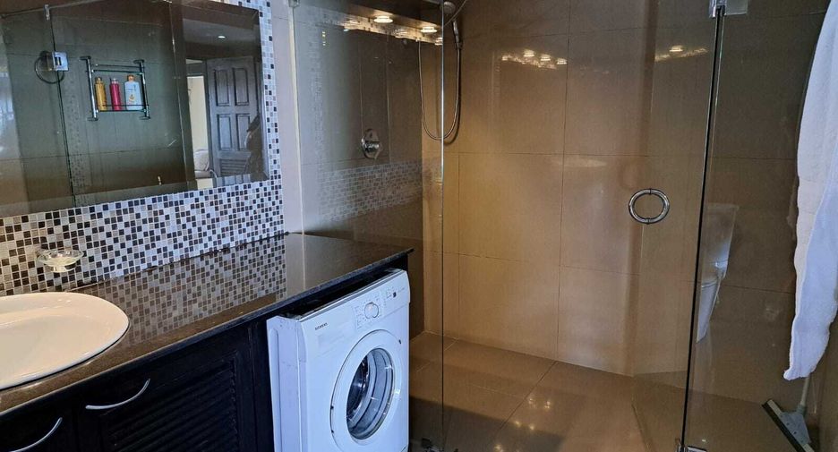For rent 2 bedrooms condo in Bang Lamung, Chonburi